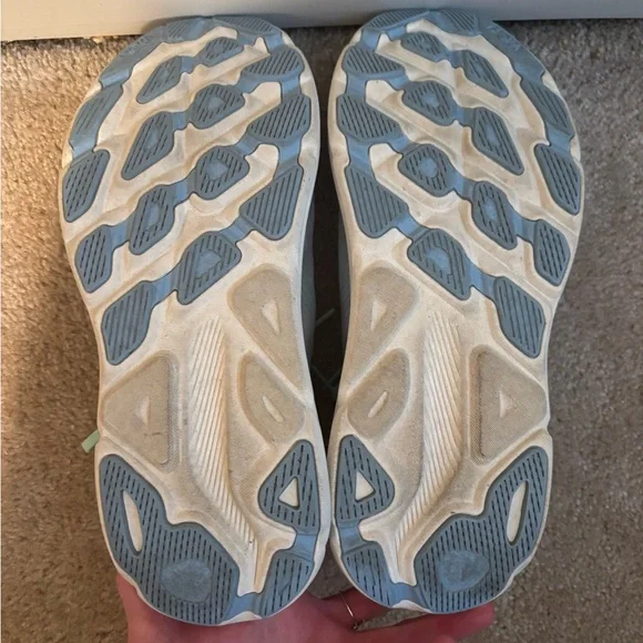 Hoka Clifton 9 Sunlit Glow/Lilac Mist - Picture 5 of 5